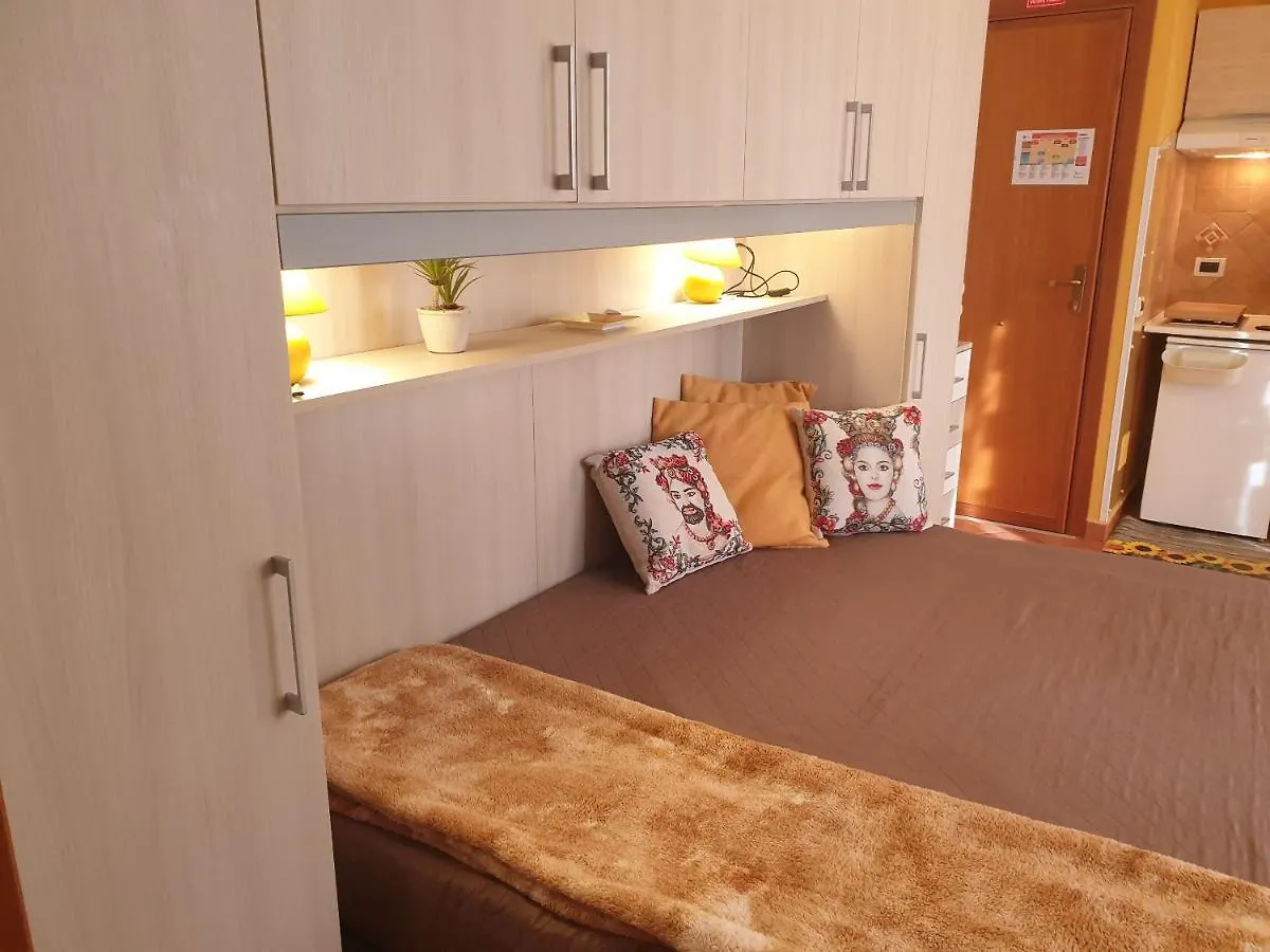 Daire Le Casette Santa Flavia İtalya